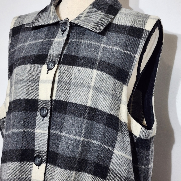 Sweet Jessie Vintage Gray and Ivory Wool Blend Fringe Vest, Size Large - Picture 3 of 8